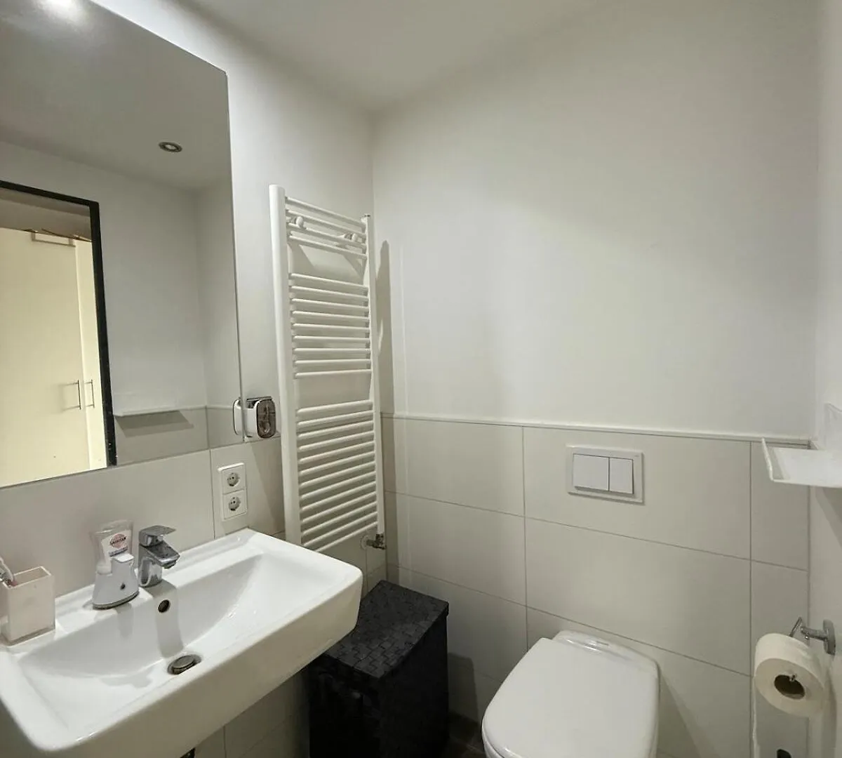 Schoene 1 Zimmer Apartment In Stuttgart Germany